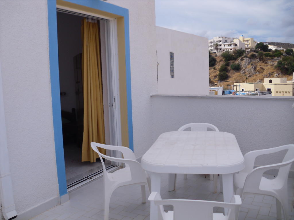 Mertonas Studios Karpathos Exteriér fotografie
